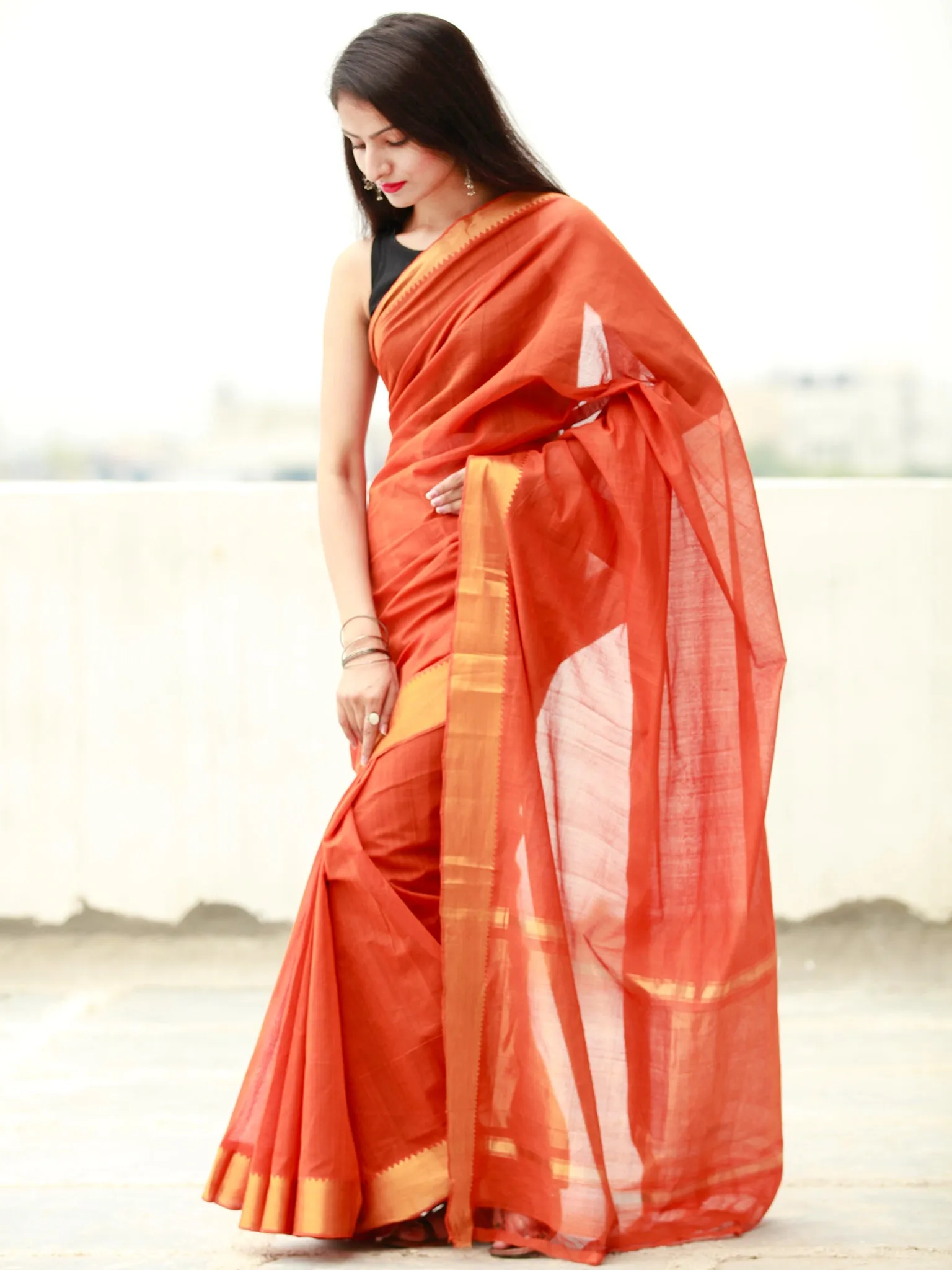 Deep Orange Handloom Mangalagiri Cotton Saree With Zari Border - S031704056