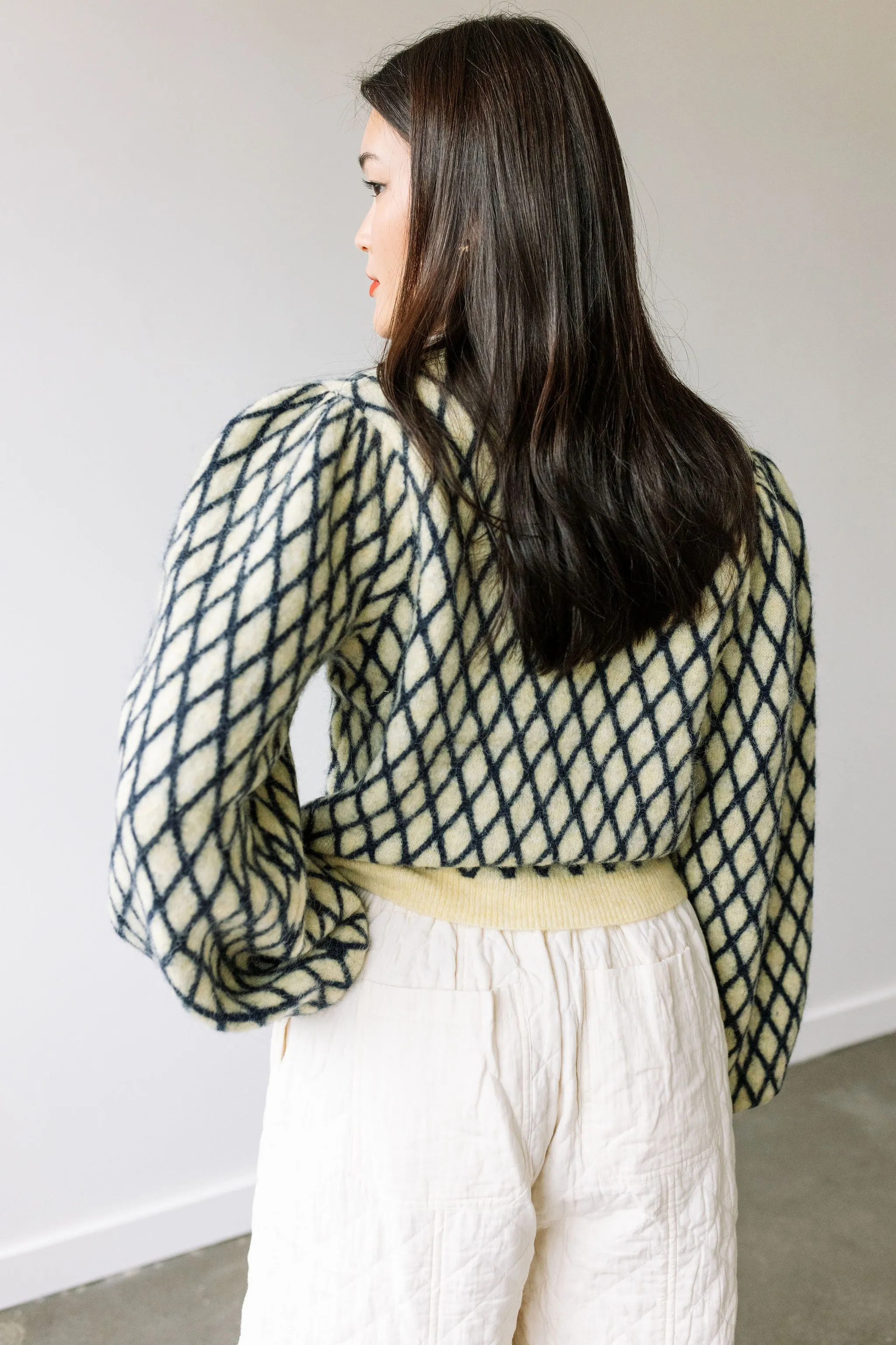 Harlequin Sweater - Lovely Yellow
